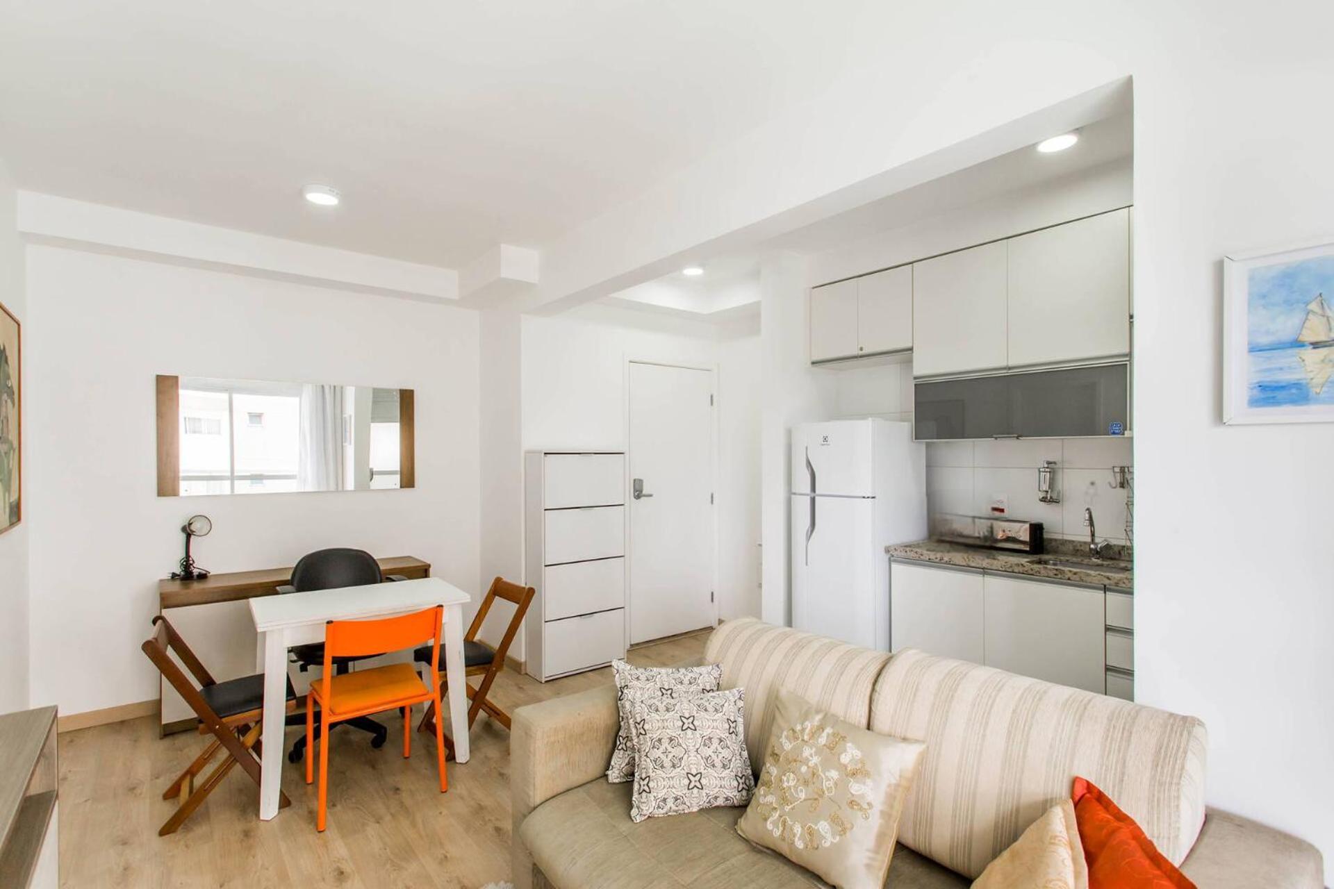 Very Pleasant And Practical Equipped Good Location *