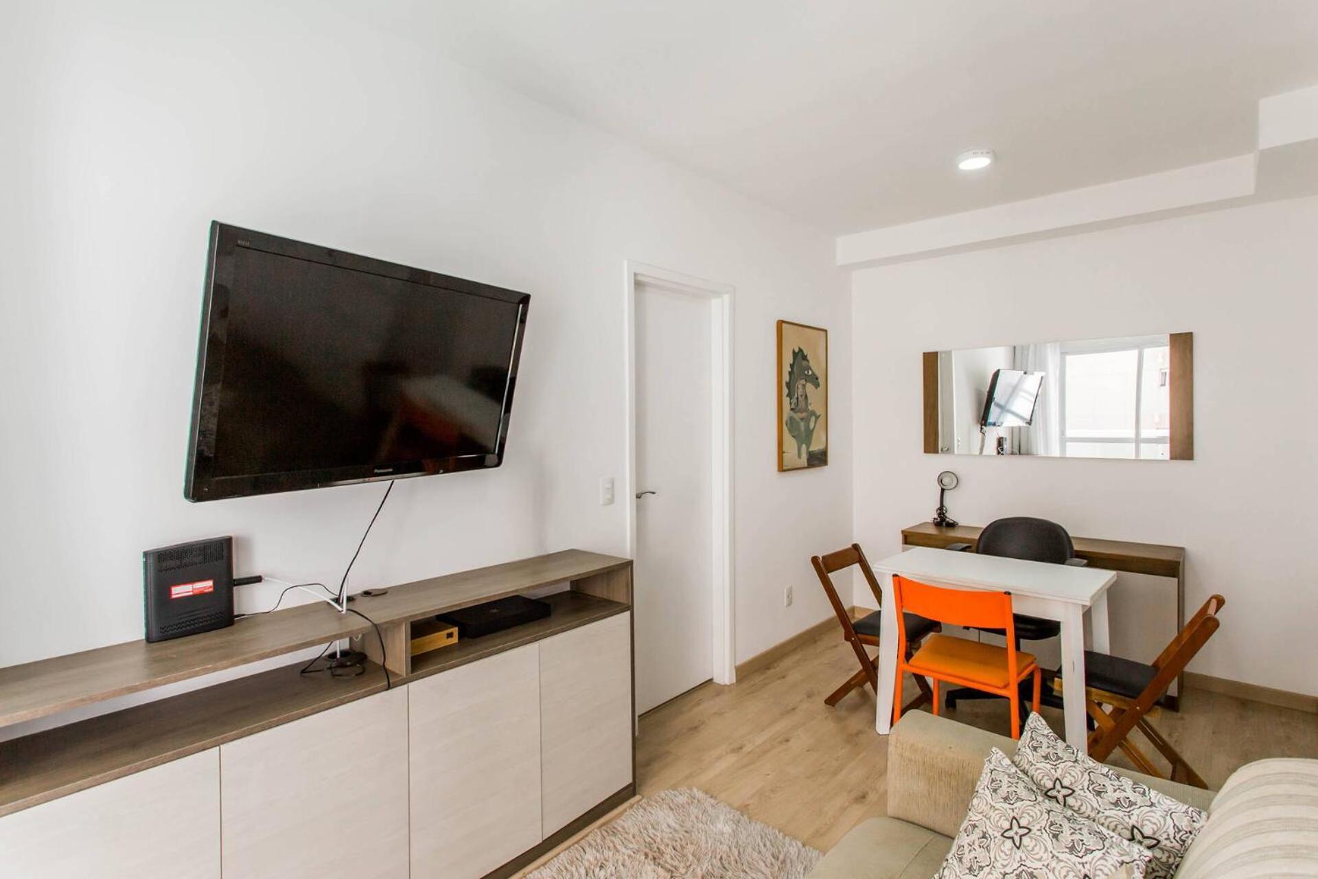 Very Pleasant And Practical Equipped Good Location